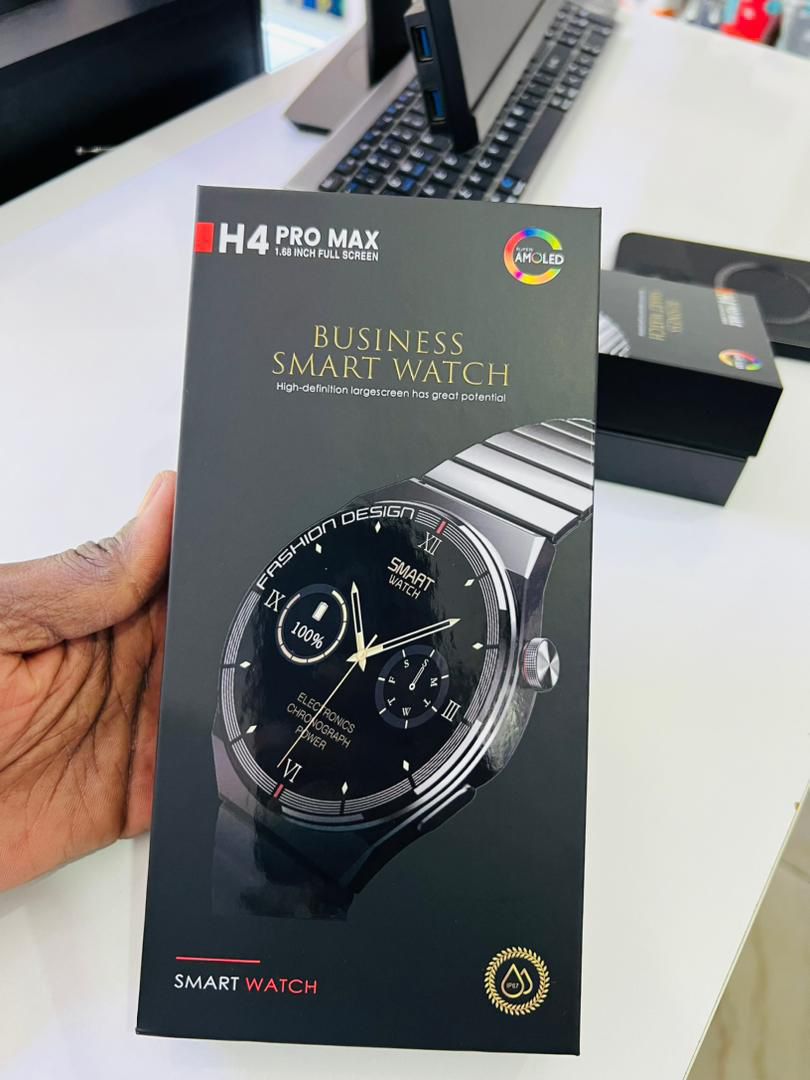 🕰️ 𝗦𝗺𝗮𝗿𝘁𝘄𝗮𝘁𝗰𝗵 𝗛𝟰 𝗣𝗿𝗼 𝗠𝗮𝘅 – 𝗟’é𝗹é𝗴𝗮𝗻𝗰𝗲 𝗮𝘂 𝘀𝗲𝗿𝘃𝗶𝗰𝗲 𝗱𝗲 𝗹𝗮 𝘁𝗲𝗰𝗵𝗻𝗼𝗹𝗼𝗴𝗶𝗲 🖤