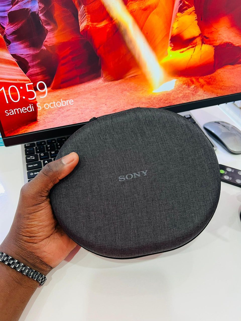 🎧 𝐃é𝐜𝐨𝐮𝐯𝐫𝐞𝐳 𝐮𝐧𝐞 𝐪𝐮𝐚𝐥𝐢𝐭é 𝐬𝐨𝐧𝐨𝐫𝐞 𝐞𝐱𝐜𝐞𝐩𝐭𝐢𝐨𝐧𝐧𝐞𝐥𝐥𝐞 𝐚𝐯𝐞𝐜 𝐥𝐞 𝐜𝐚𝐬𝐪𝐮𝐞 𝐒𝐨𝐧𝐲 𝐖𝐇-𝐗𝐁𝟗𝟏𝟎𝐍 𝐄𝐗𝐓𝐑𝐀 𝐁𝐀𝐒𝐒 !